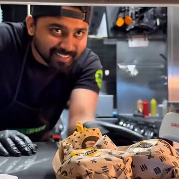 feed image